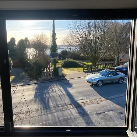 Villa Ferienvilla Whirlpool Fasssauna Direkt Am Rhein *